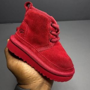 Used UGG Boots Kids Size 6C